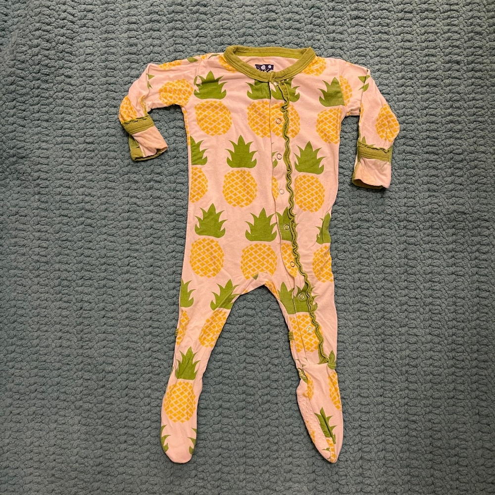Kickee Pants Ruffle Footie with Snaps.- 3-6 months